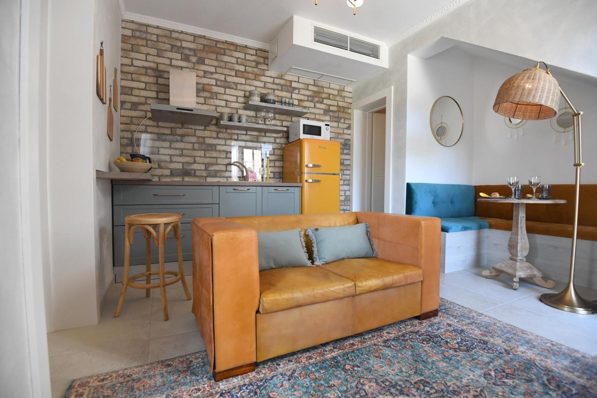 Apartments Camellia 扎达尔 外观 照片
