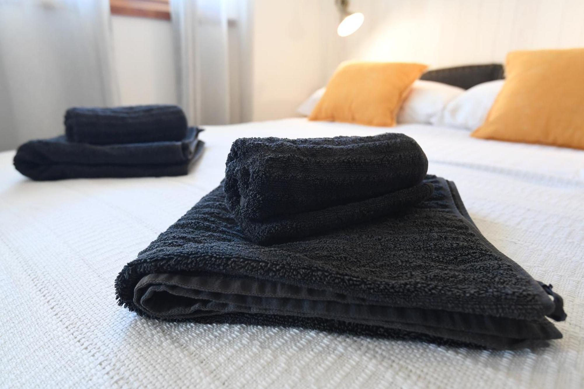 Apartments Camellia 扎达尔 外观 照片